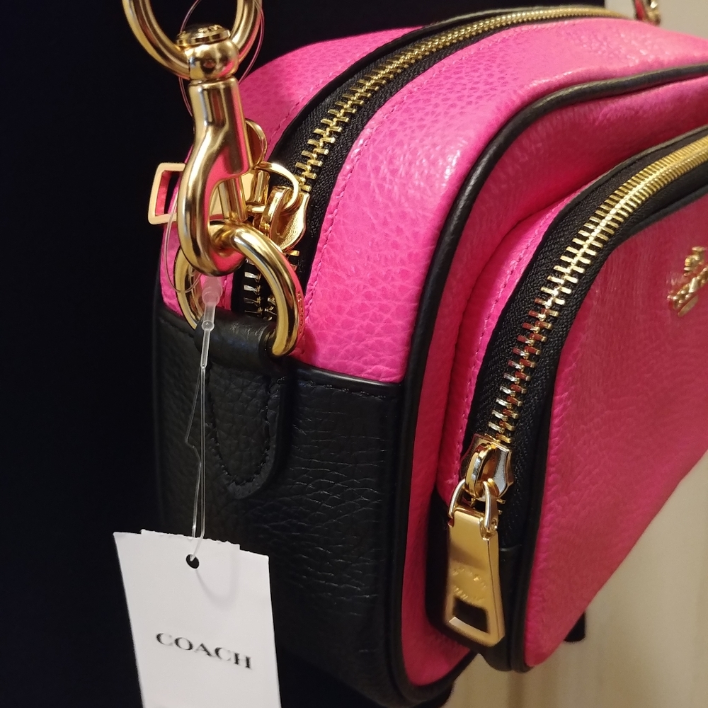 New Coach Court Crossbody - Picture 4 of 4
